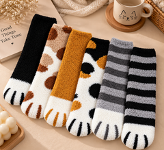 Chaussettes Minou – pattes de chat en velours corail